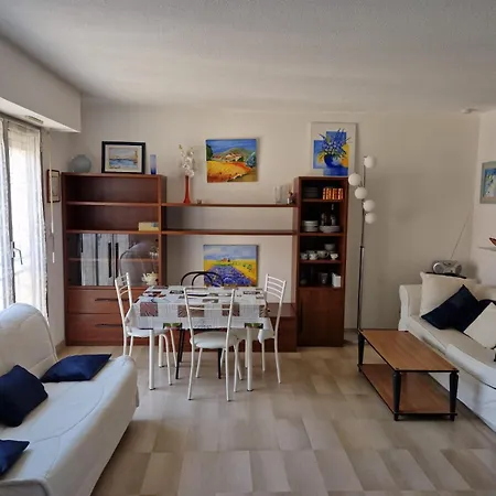 Rimbaud Apartman *